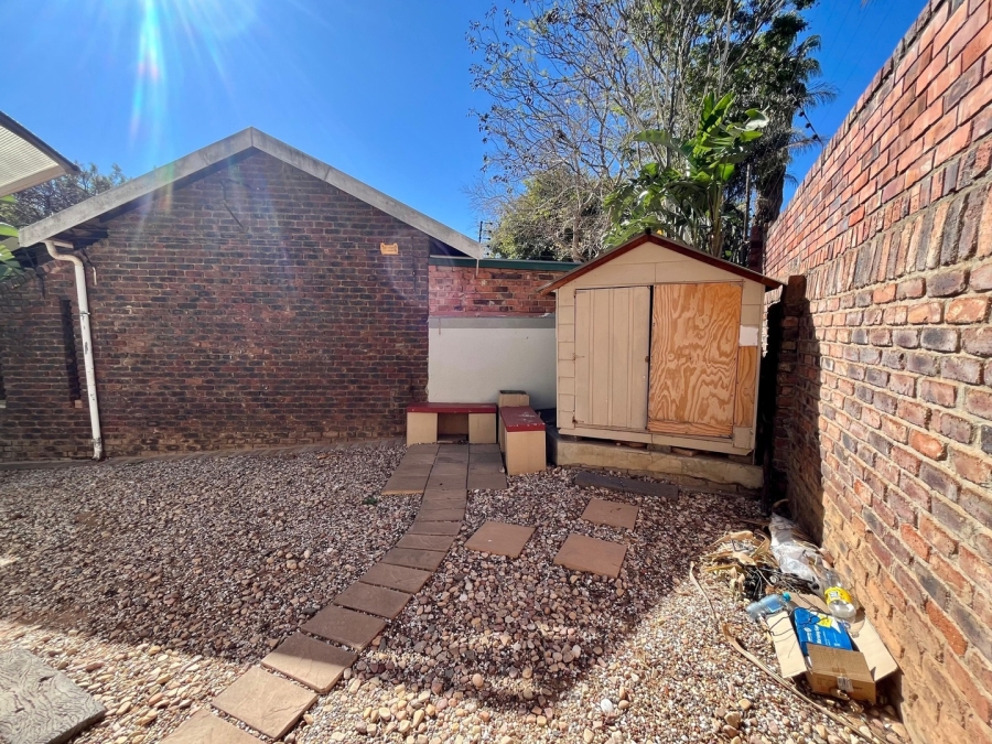 3 Bedroom Property for Sale in Safari Gardens North West